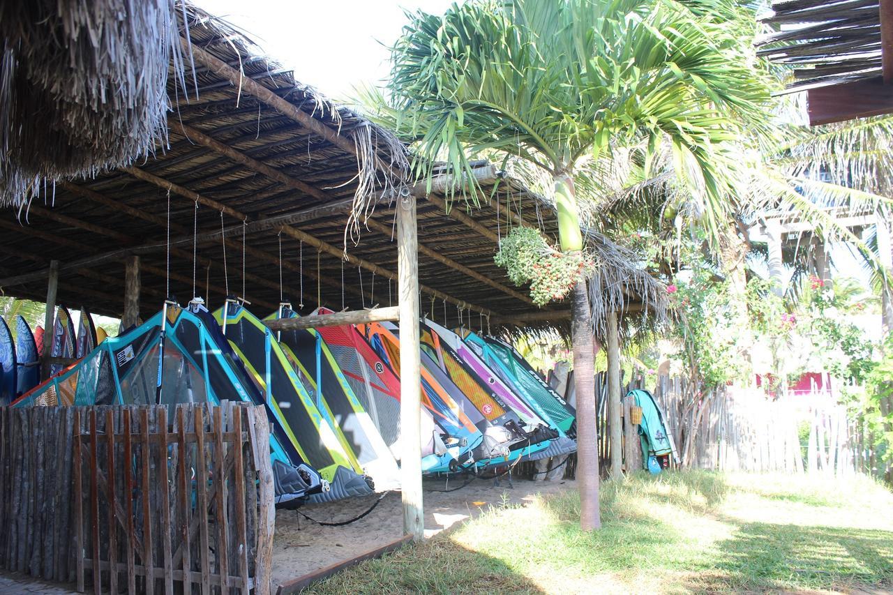 The Spot - Beachfront Sports Pousada Икараи Экстерьер фото